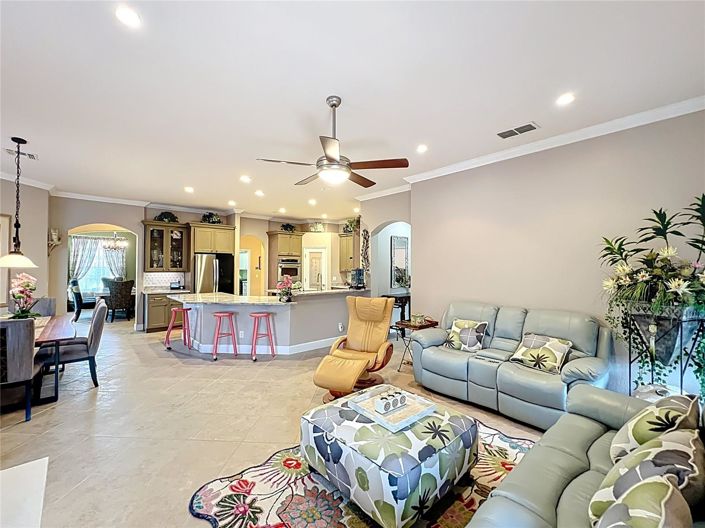 Image No.31-4 Bed House for sale