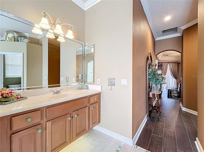 Image No.55-4 Bed House for sale