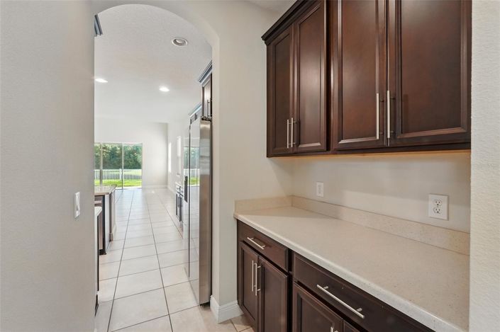 Image No.24-4 Bed House for sale