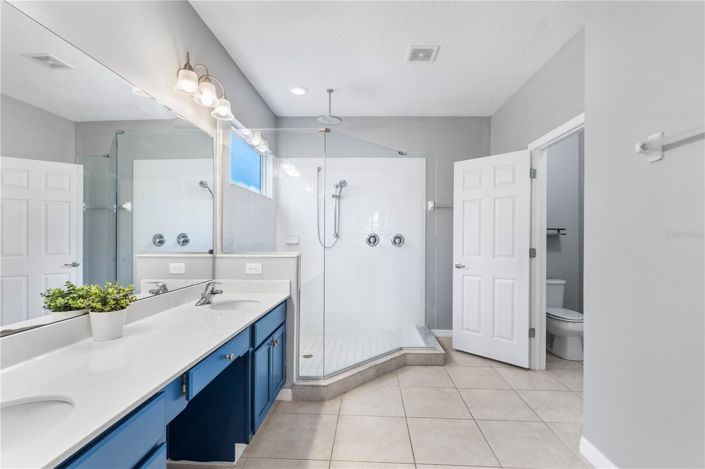 Image No.36-8 Bed House for sale