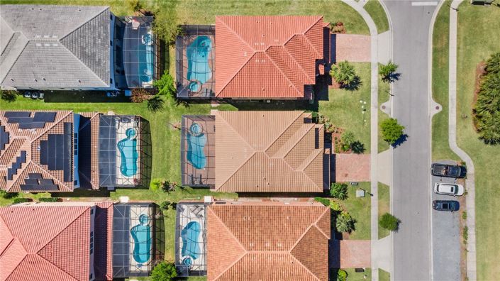 Image No.55-8 Bed House for sale