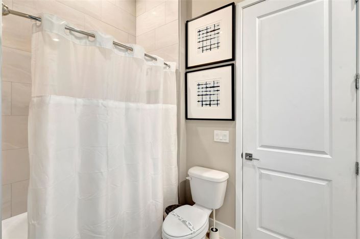 Image No.32-5 Bed Apartment for sale