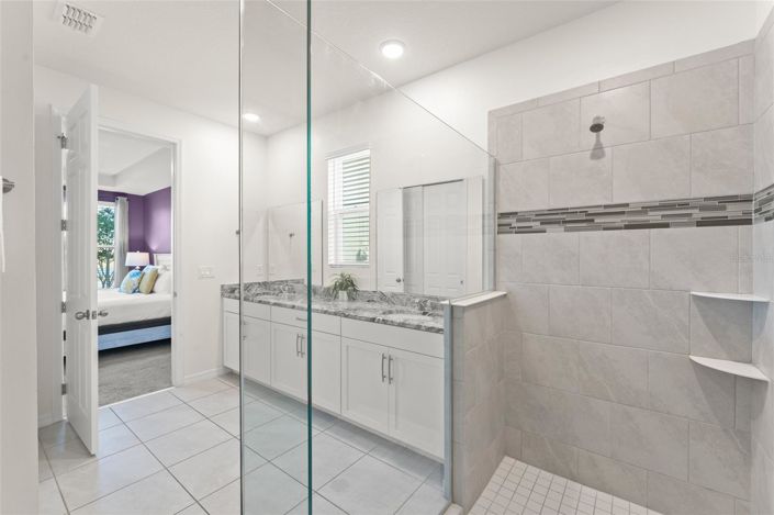 Image No.22-6 Bed House for sale