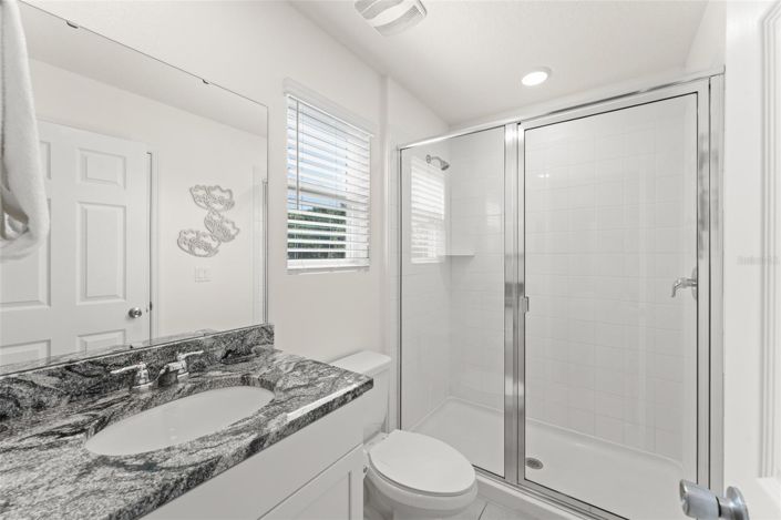 Image No.27-6 Bed House for sale