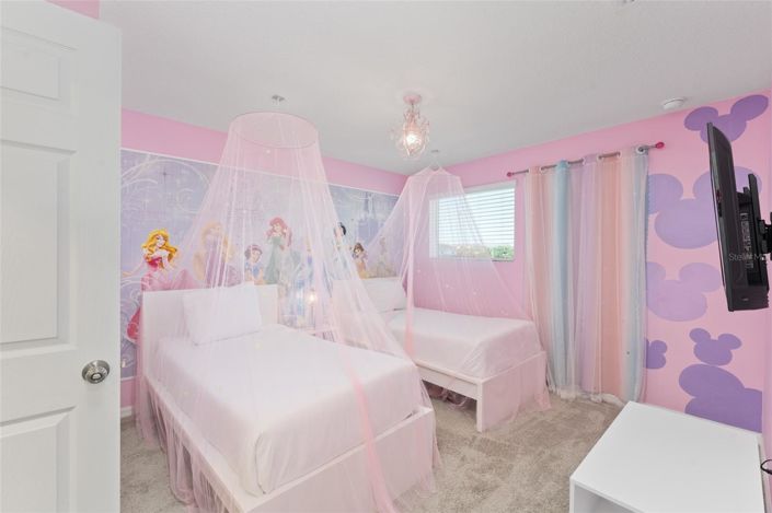 Image No.32-6 Bed House for sale