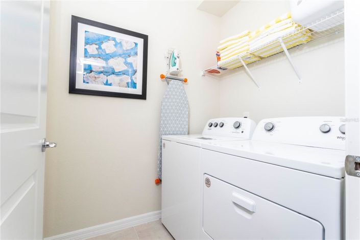 Image No.15-6 Bed House for sale