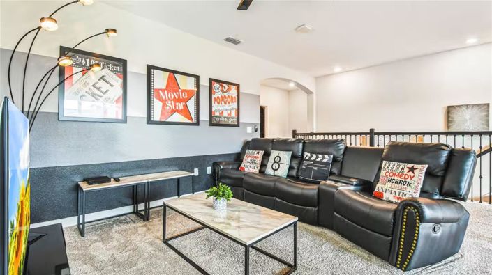 Image No.9-5 Bed House for sale