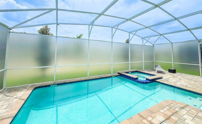 Image No.56-8 Bed House for sale