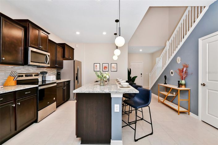 Image No.11-7 Bed House for sale