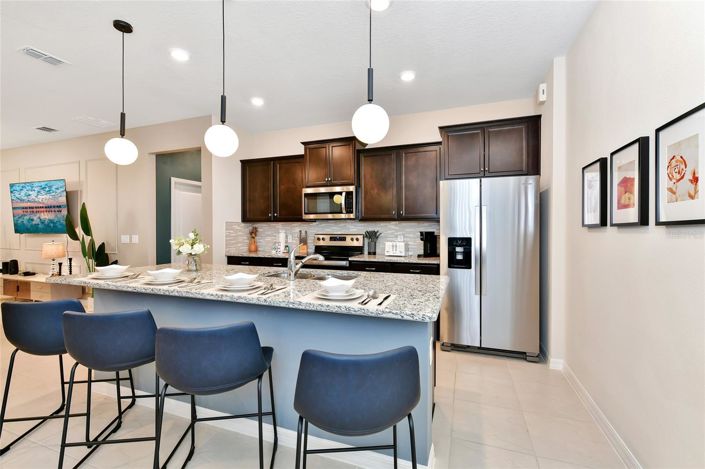 Image No.15-7 Bed House for sale