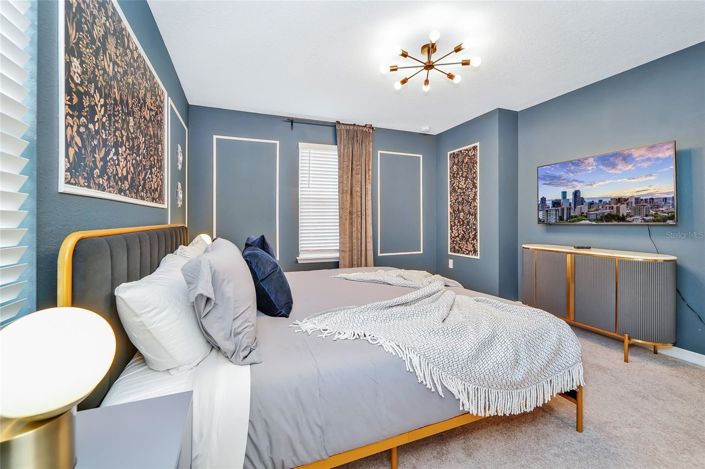 Image No.35-7 Bed House for sale