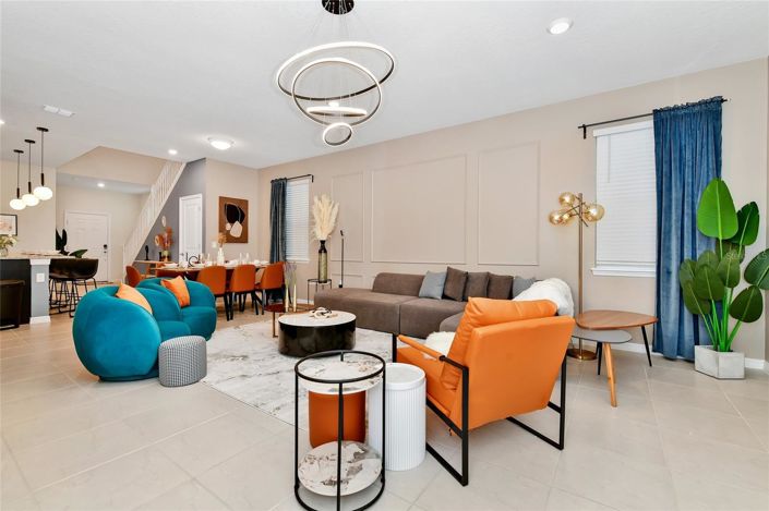 Image No.8-7 Bed House for sale