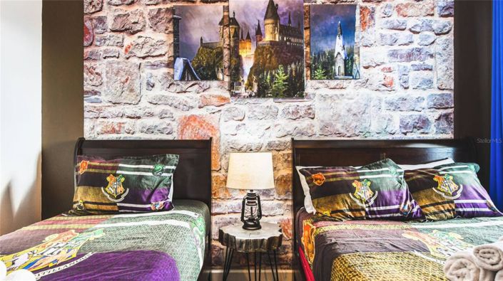 Image No.12-6 Bed House for sale