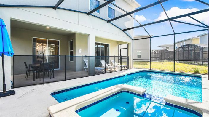 Image No.30-6 Bed House for sale