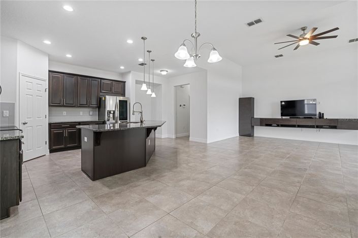 Image No.13-4 Bed House for sale