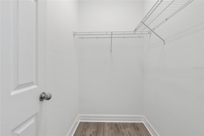 Image No.28-4 Bed House for sale