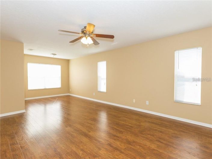 Image No.13-5 Bed House for sale