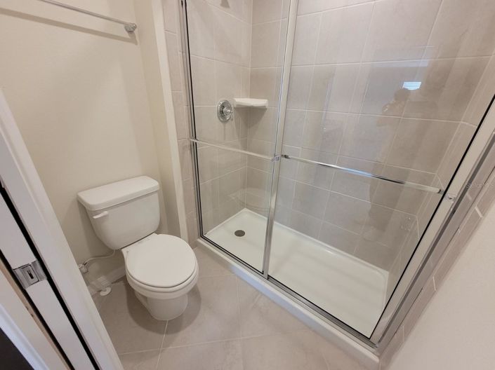 Image No.13-5 Bed Townhouse for sale