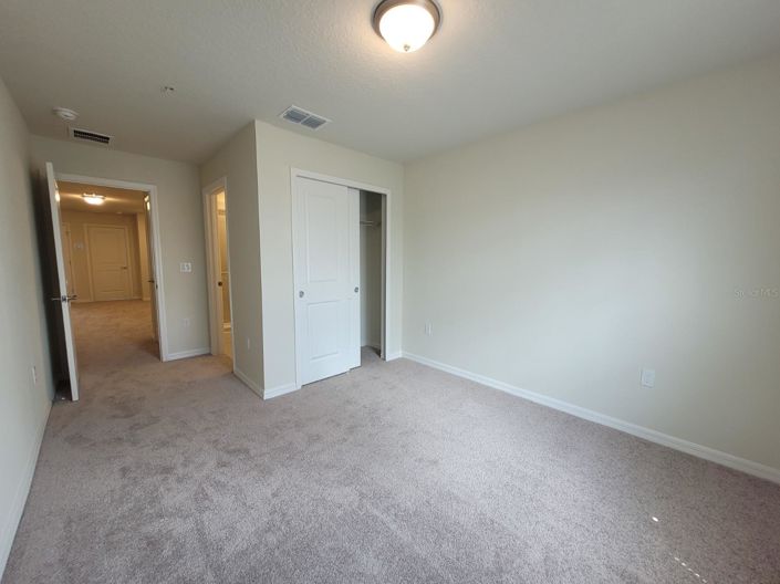 Image No.21-5 Bed Townhouse for sale