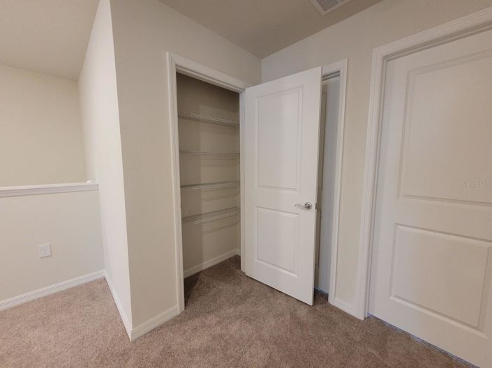 Image No.22-5 Bed Townhouse for sale