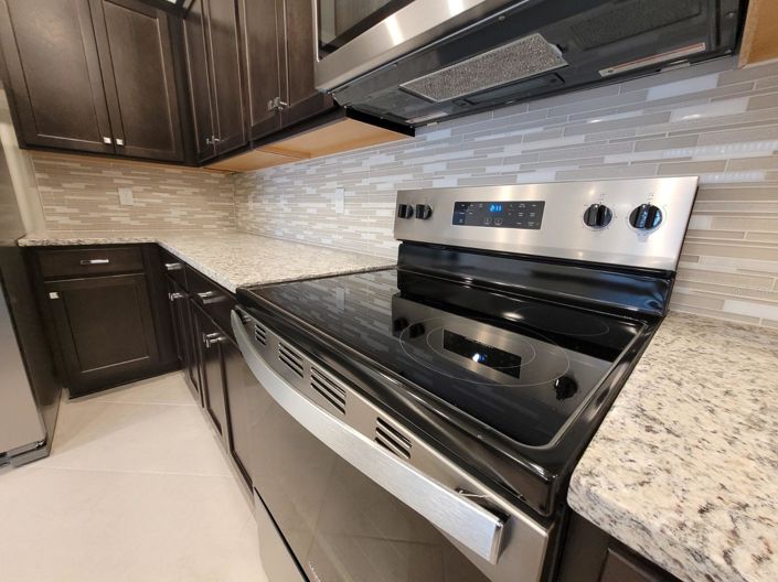 Image No.41-5 Bed Townhouse for sale