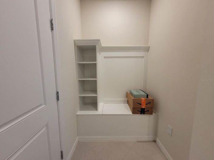 Image No.50-5 Bed Townhouse for sale