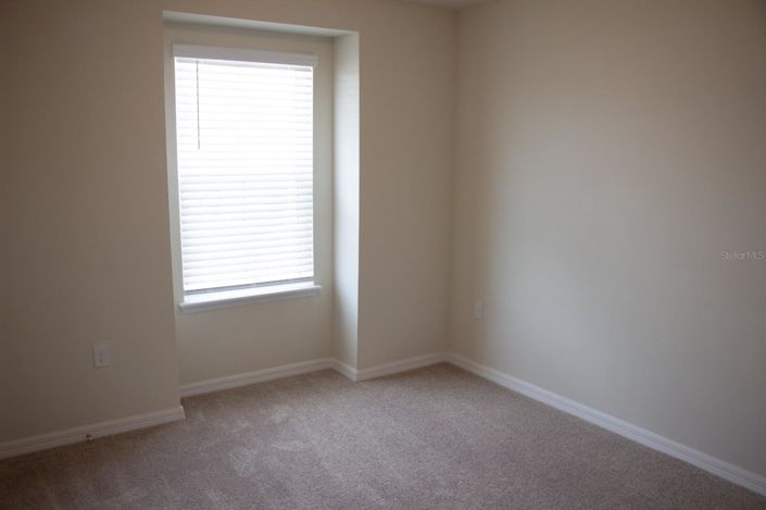 Image No.92-5 Bed Townhouse for sale