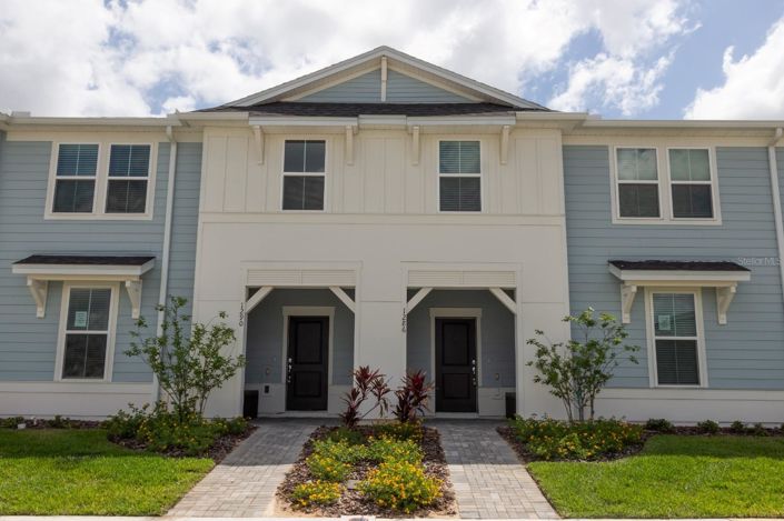 Image No.95-5 Bed Townhouse for sale