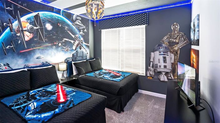 Image No.30-5 Bed House for sale