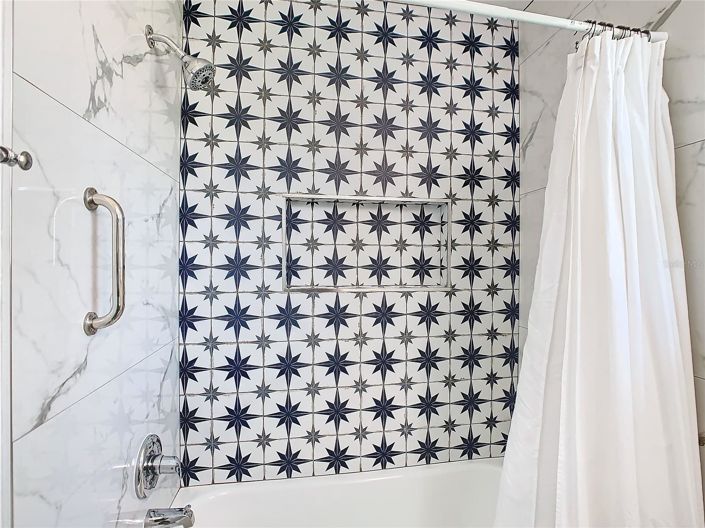 Image No.46-6 Bed House for sale