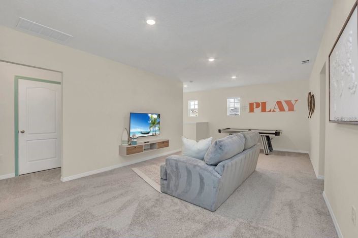 Image No.19-6 Bed House for sale