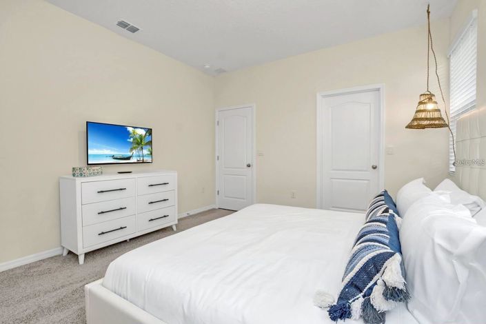 Image No.21-6 Bed House for sale