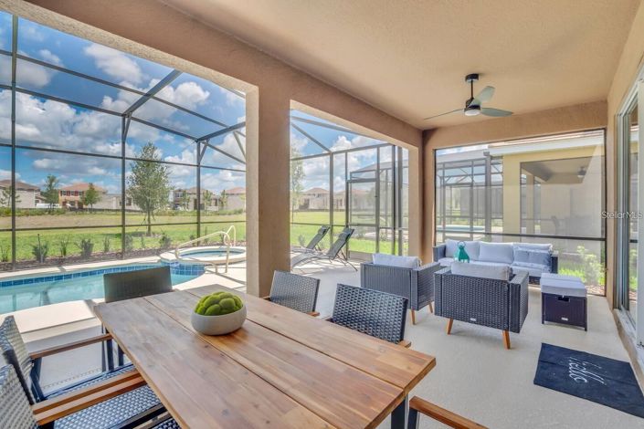 Image No.4-6 Bed House for sale