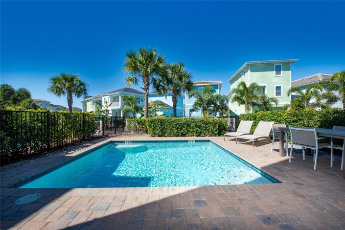 Image No.6-4 Bed House for sale