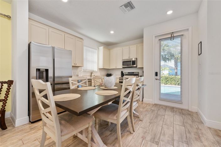 Image No.9-4 Bed House for sale