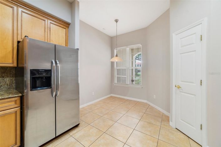 Image No.4-4 Bed Townhouse for sale