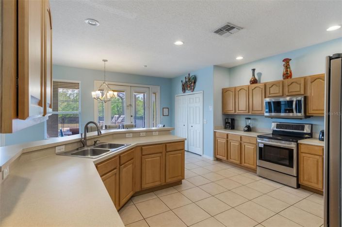 Image No.14-7 Bed House for sale