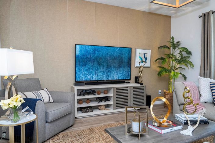 Image No.12-4 Bed House for sale