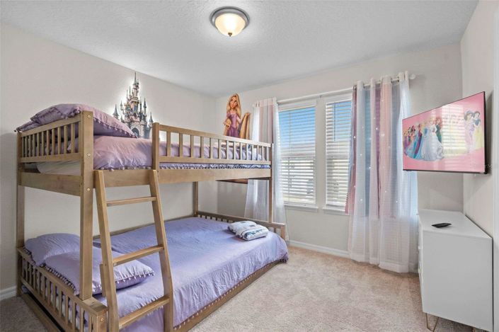 Image No.24-5 Bed Townhouse for sale