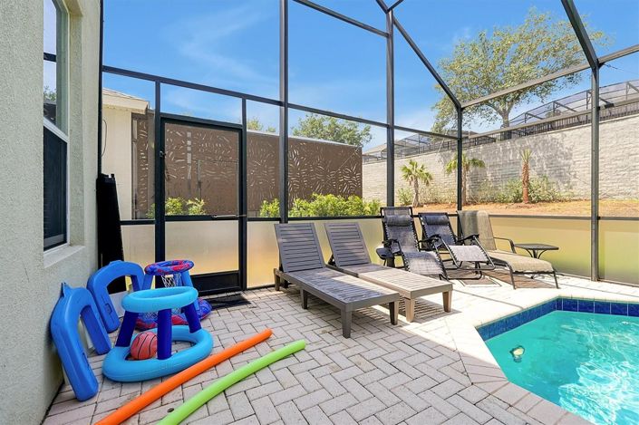 Image No.23-6 Bed House for sale