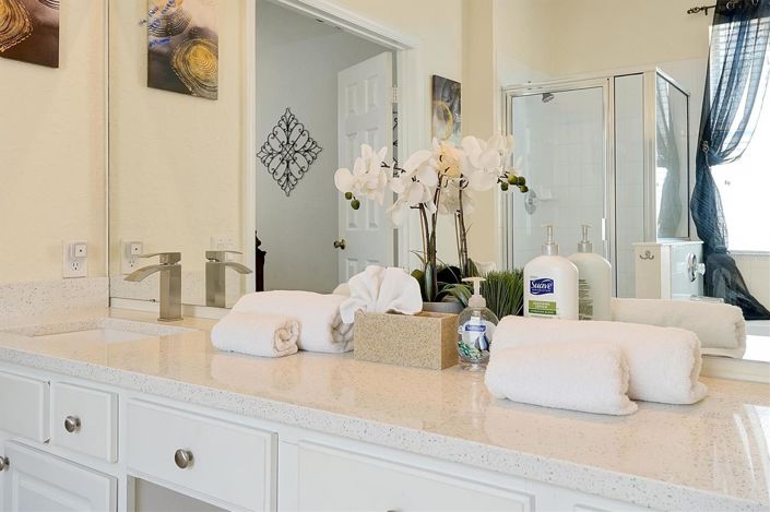 Image No.30-6 Bed House for sale