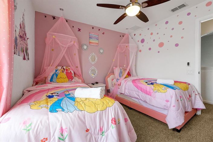 Image No.51-6 Bed House for sale