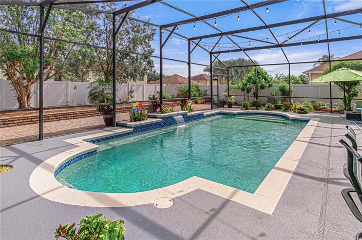 Image No.11-5 Bed House for sale