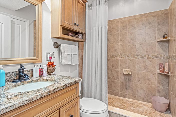 Image No.20-5 Bed House for sale