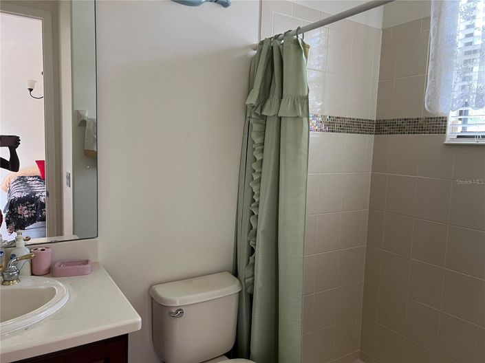 Image No.43-5 Bed House for sale