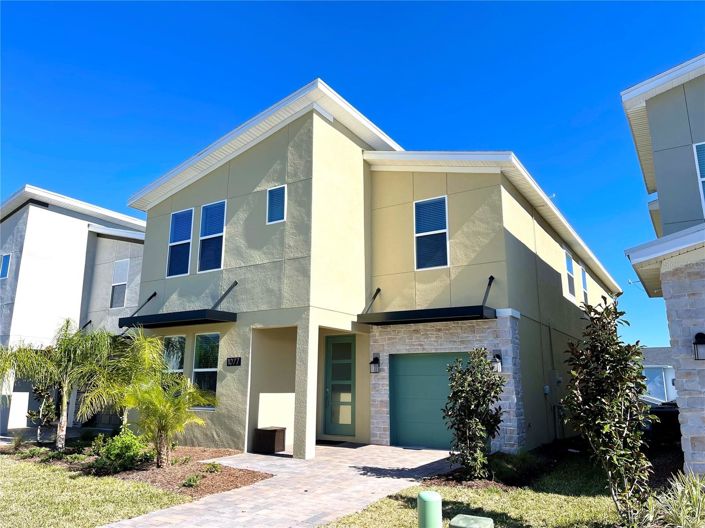 Image No.2-6 Bed House for sale