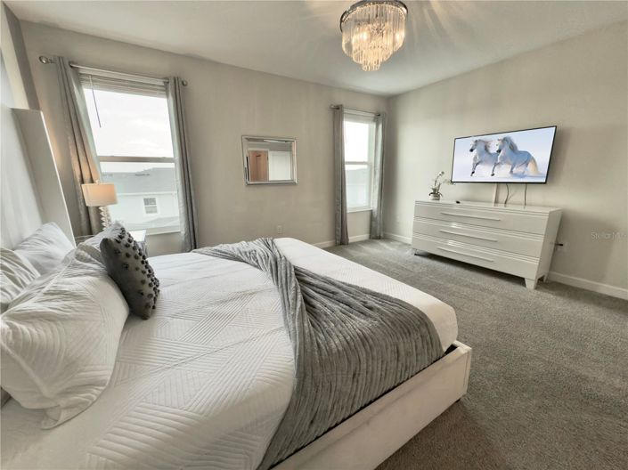 Image No.28-6 Bed House for sale