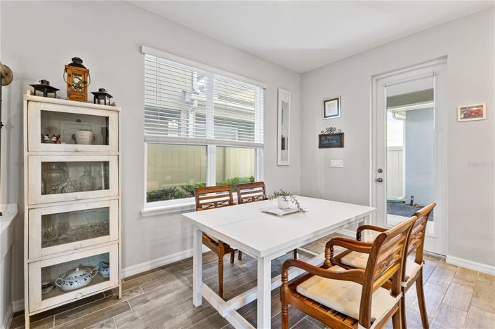 Image No.17-4 Bed House for sale