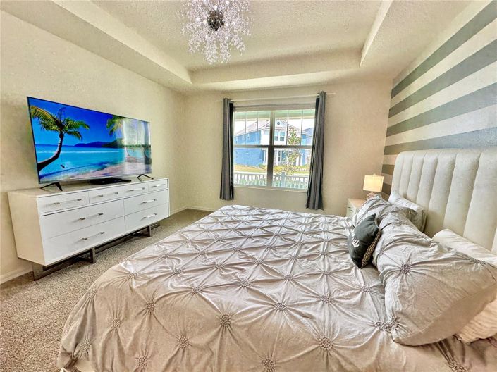 Image No.7-5 Bed House for sale