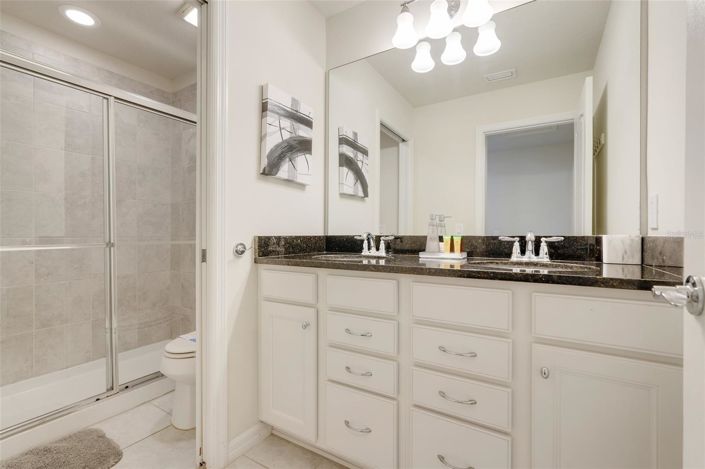 Image No.26-6 Bed House for sale